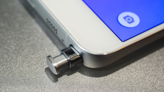Illustration for article titled Las 4 cosas más importantes que necesitas saber del nuevo Samsung Galaxy Note 5